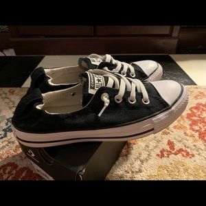 Converse All Star sneakers. Size 8.